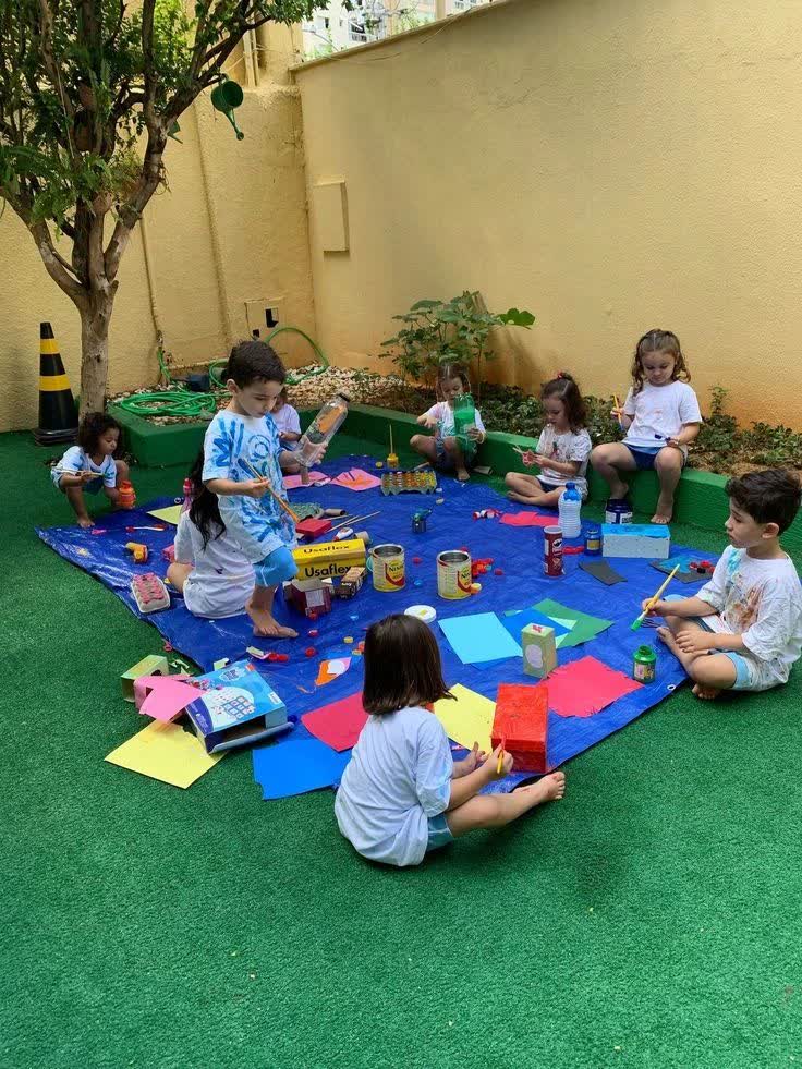 مهدکودک آشیانه گل ها دلسوزترین (برای مربیان)مهدکودک کرج