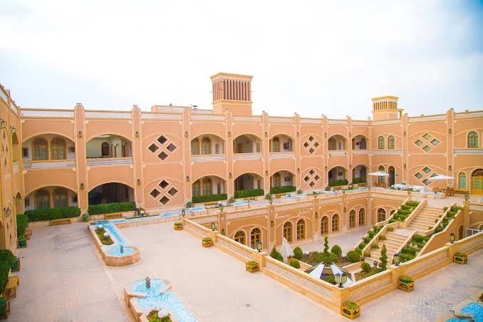 مجموعه گردشگری داد - در یزد کجاست